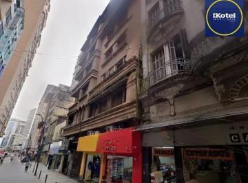 Comercial · 122m² · 2 Quartos · Apartamento no Centro com 122m²