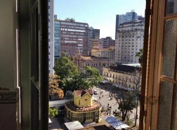 Comercial · 42m² · Vende sala com excelente localização próximo do Mercado Público, frente, andar a
