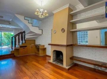 Casa · 198m² · 3 Quartos · 2 Vagas · Ótima Oportunidade de Venda - Entre em Contato Conosco