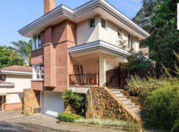 Casa · 353m² · 3 Quartos · 4 Vagas · Casa à venda - em Pedra Redonda
