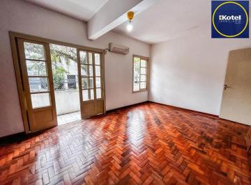 Apartamento · 98m² · 3 Quartos · Apartamento com 3 quartos, 1 suíte, no bairro Rio Branco, Porto Alegre/RS
