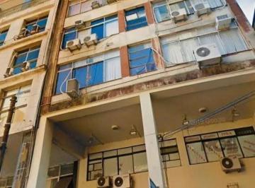 Comercial · 44m² · VENDE EXCELENTE CONJUNTO COMERCIAL NO CORAÇÃO DO CENTRO HISTÓRICO