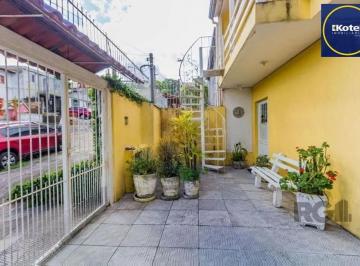 Casa · 308m² · 5 Quartos · 4 Vagas · Casa 5 Dormitório(s) Bairro Teresópolis