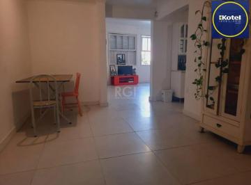 Apartamento · 107m² · 2 Quartos · Apartamento 107m² com suíte, entre Independência e Redenção