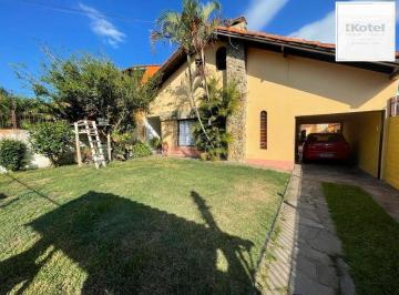 Casa · 400m² · 5 Quartos · 4 Vagas · Casa para Venda - 400m², 5 dormitórios, sendo 3 suites, 4 vagas - Ipanema PORTO