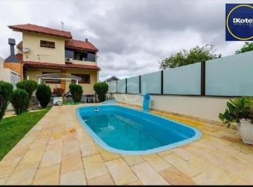 Casa · 263m² · 3 Quartos · 4 Vagas · Casa à venda - em Sarandi