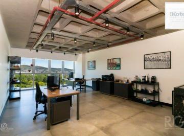 Comercial · 48m² · Comercial à venda - em Petrópolis
