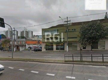 Comercial · 76m² · Loja para Venda - 76m², 0 dormitórios, Teresópolis