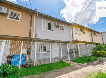 Casa · 92m² · 3 Quartos · 1 Vaga · Casa sobrado no Sarandi de 3 dormitórios e vaga