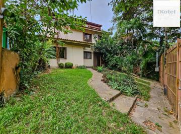 Casa · 160m² · 5 Quartos · 2 Vagas · Casa em condomínio fechado, 5 dormitórios, 2 vagas de garagem - Bairro Teresópol