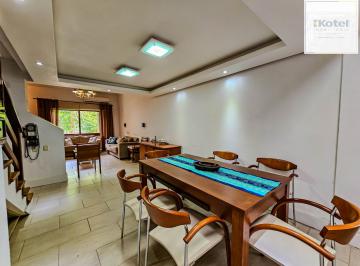 Casa · 160m² · 5 Quartos · 2 Vagas · Casa em condomínio fechado, 5 dormitórios, Bairro Teresópolis