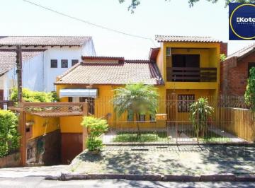 Casa · 307m² · 4 Quartos · 2 Vagas · Casa 04 dormitórios, 02 suítes, living 02 ambientes