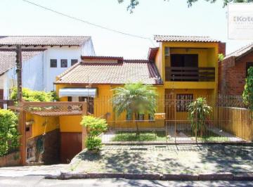 Casa · 307m² · 4 Quartos · 2 Vagas · Casa 04 dormitórios, 02 suítes, living 02 ambientes