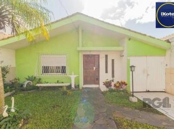 Casa · 70m² · 3 Quartos · 4 Vagas · Excelente casa de 70m² com 3 dormitórios no bairro Sarandi.