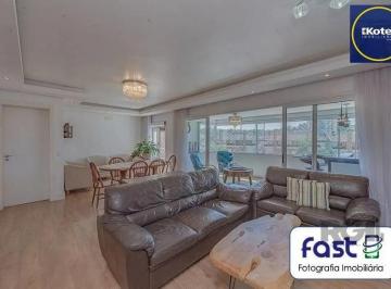 Apartamento · 162m² · 3 Quartos · 2 Vagas · Vende Excelente Apartamento no Bairro - Jardim do Salso - Porto Alegre