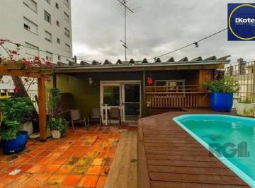 Apartamento · 126m² · 3 Quartos · 2 Vagas · Cobertura 125m² - 3 dormitórios, 2 vagas no bairro Petrópolis