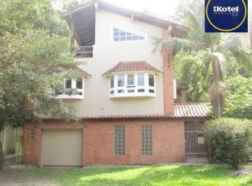 Casa · 330m² · 2 Quartos · 3 Vagas · Linda casa em Belém Novo