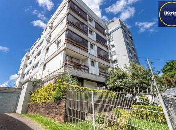 Apartamento · 261m² · 3 Quartos · 2 Vagas · Cobertura no bairro Petrópolis de 3 dormitórios terraço e 2 vagas