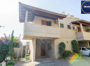 Casa · 106m² · 2 Quartos · 1 Vaga · Casa em condomínio de 105m² - 2 dormitórios e 1 vaga no bairro Guarujá