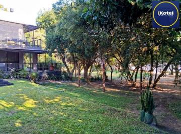 Rural · 7694m² · 2 Quartos · 30 Vagas · Sítio/Local para eventos na Zona Sul  com 3618m².