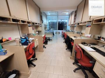 Comercial · 42m² · 1 Quarto · Comercial à venda - em Passo da Areia