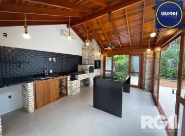 Casa · 260m² · 4 Quartos · 3 Vagas · Ótima Residência com quatro dormitórios em Ipanema