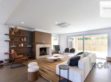 Casa · 551m² · 3 Quartos · 4 Vagas · Casa mobiliada no Condomínio Las Rocas com 3 suítes,