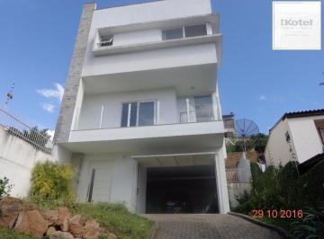 Casa · 217m² · 3 Quartos · 5 Vagas · Casa para Venda - 217m², 3 dormitórios, sendo 1 suites, 3 vagas - Teresópolis