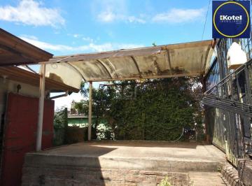 Casa · 69m² · 2 Quartos · 1 Vaga · Casa 2 dormitórios, sala, banheiro garagem coberta, terreno 694m² bairro Camaquã