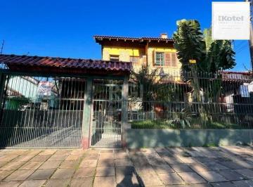 Casa · 210m² · 3 Quartos · 3 Vagas · Casa à venda - em Nonoai