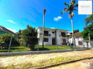 Casa · 743m² · 4 Quartos · 10 Vagas · Casa com 351,60m2 de área construída em propriedade de 743m2 no Bairro Jardim Ca