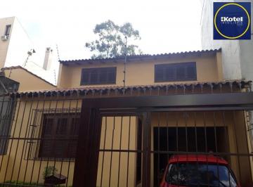Casa · 200m² · 3 Quartos · 3 Vagas · Casa sobrado no bairro Auxiliadora de 3 dormitórios e 3 vagas