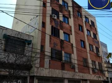 Apartamento · 31m² · 1 Quarto · 1 Vaga · Apartamento de 1 dormitório com vaga de garagem escriturada na Rua Lopo Gonçalve