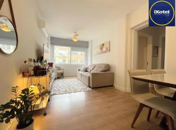 Apartamento · 79m² · 2 Quartos · 1 Vaga · Apartamento com linda vista definida para o Rio Guaíba ? amplo, arejado e com so