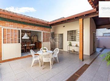 Casa · 418m² · 5 Quartos · 2 Vagas · Casa sobrado no Partenon de 3 dormitórios e amplo pátio