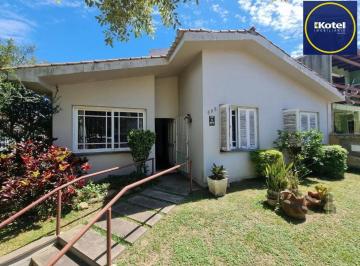 Casa · 180m² · 4 Quartos · 4 Vagas · Casa Bairro Ipanema / 4 Quartos / Piscina