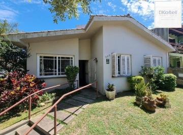 Casa · 180m² · 4 Quartos · 4 Vagas · Casa Bairro Ipanema / 4 Quartos / Piscina