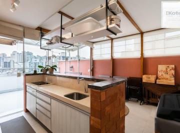 Apartamento · 118m² · 2 Quartos · 1 Vaga · Cobertura triplex semimobiliada