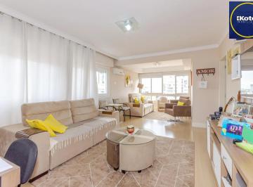 Apartamento · 117m² · 3 Quartos · 2 Vagas · Edifício Cerro Bonito Apartamento 3 dormitórios no bairro Petrópolis