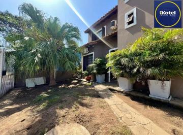 Casa · 139m² · 3 Quartos · 4 Vagas · Casa à venda - em Serraria