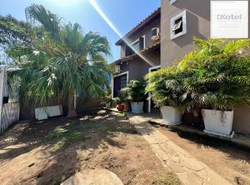 Casa · 139m² · 3 Quartos · 4 Vagas · Casa à venda - em Serraria