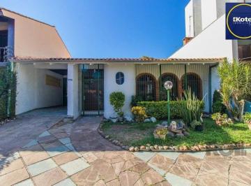 Casa · 200m² · 3 Quartos · 3 Vagas · Casa, 200m², 3 dormitórios, bairro Cristal