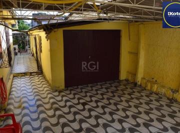 Casa · 93m² · 5 Quartos · 4 Vagas · Casa Com 5 dormitórios no Bairro Partenon
