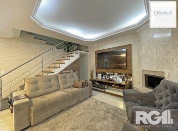 Casa · 198m² · 3 Quartos · 4 Vagas · Casa em condomínio no Ecoville com amplo pátio