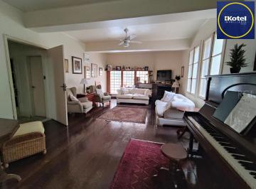 Casa · 345m² · 4 Quartos · 2 Vagas · Sobrado para Venda - 345m², 4 dormitórios, sendo 2 suites, 2 vagas - Independênc
