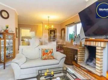 Casa · 231m² · 4 Quartos · 2 Vagas · Casa a venda