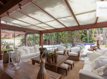 Casa · 800m² · 3 Quartos · 4 Vagas · Casa para Venda - 800m², 3 dormitórios, sendo 3 suites, 4 vagas - Vila Assunção