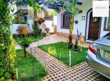 Casa · 240m² · 3 Quartos · 3 Vagas · Casa para Venda - 240m², 3 dormitórios, 3 vagas - Teresópolis