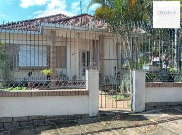 Casa · 384m² · 3 Quartos · 3 Vagas · Casa para Venda - 384m², 3 dormitórios, sendo 1 suites, 3 vagas - Teresópolis