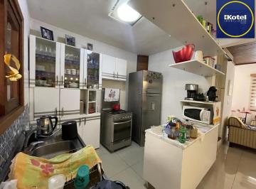 Casa · 159m² · 3 Quartos · 2 Vagas · Casa Sobrado semi mobiliada com 3 dormitórios e vaga no Bairro Jardim Floresta